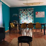 - Yoga Included בית הארחה *
